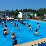 Parque de vacaciones Land'shause 2*