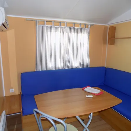 פארק נופש Land'shause