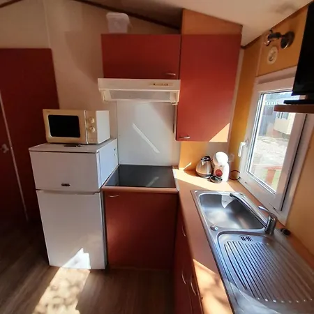 Land'shause פארק נופש
