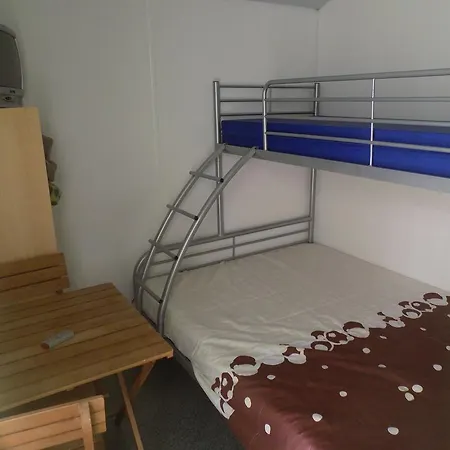 Land'shause פטיאס