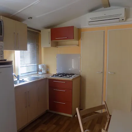 Land'shause Kompleks wypoczynkowy 2*