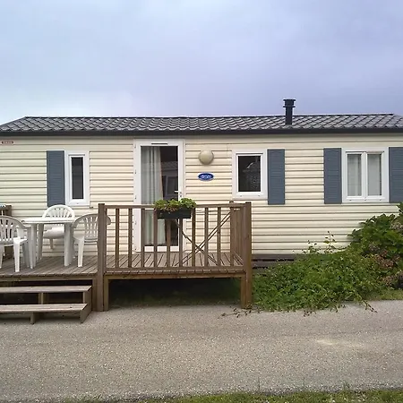 Land'shause פארק נופש