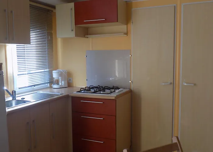 Land'shause Aldeamento Turístico