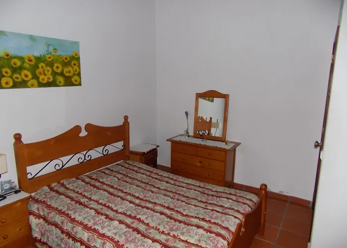 Land'shause 2* Pataias