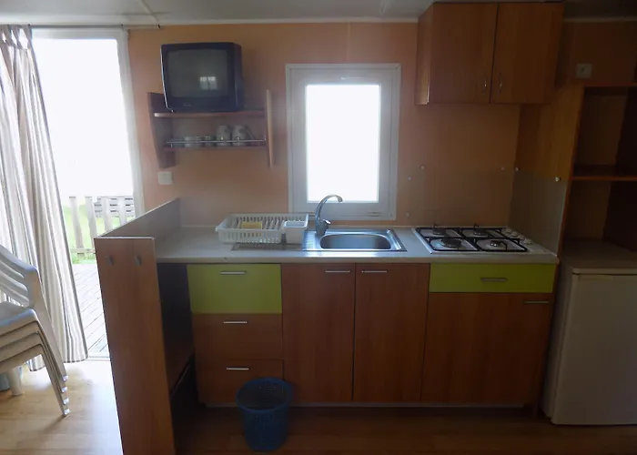 Land'shause Aldeamento Turístico Pataias