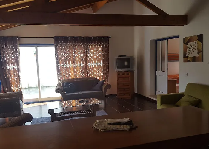 Land'shause 2* Pataias