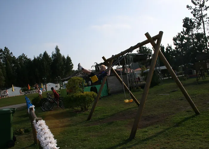Aldeamento Turístico Land'shause