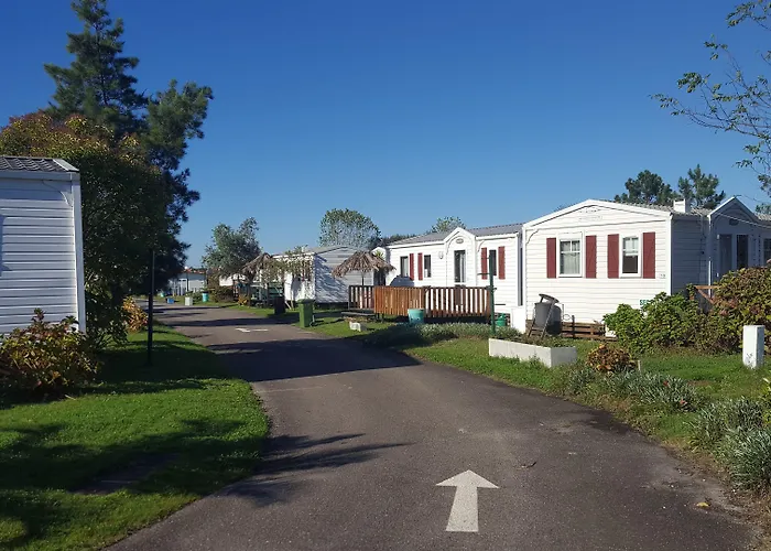 Aldeamento Turístico Land'shause Pataias